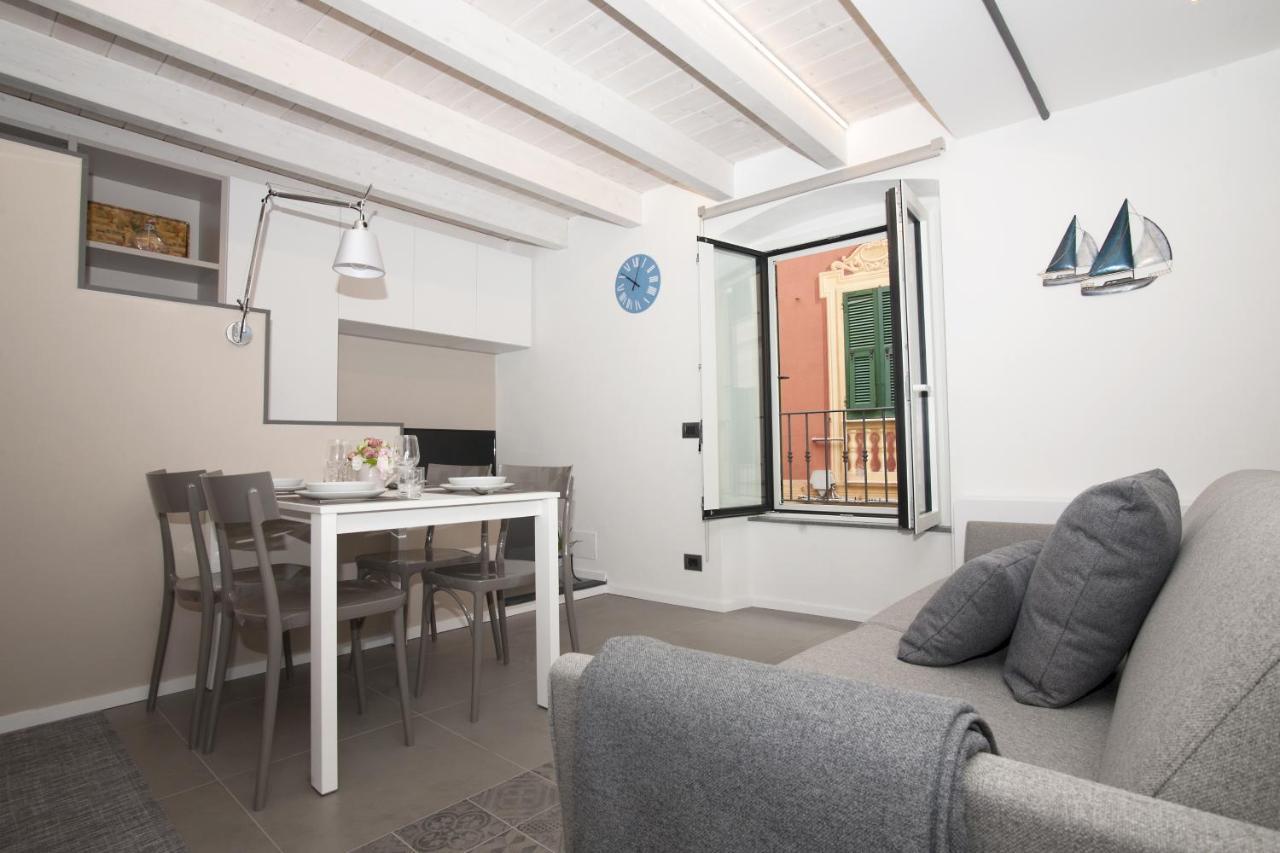 Apartamento Vista Sul Borgo Varazze Exterior foto